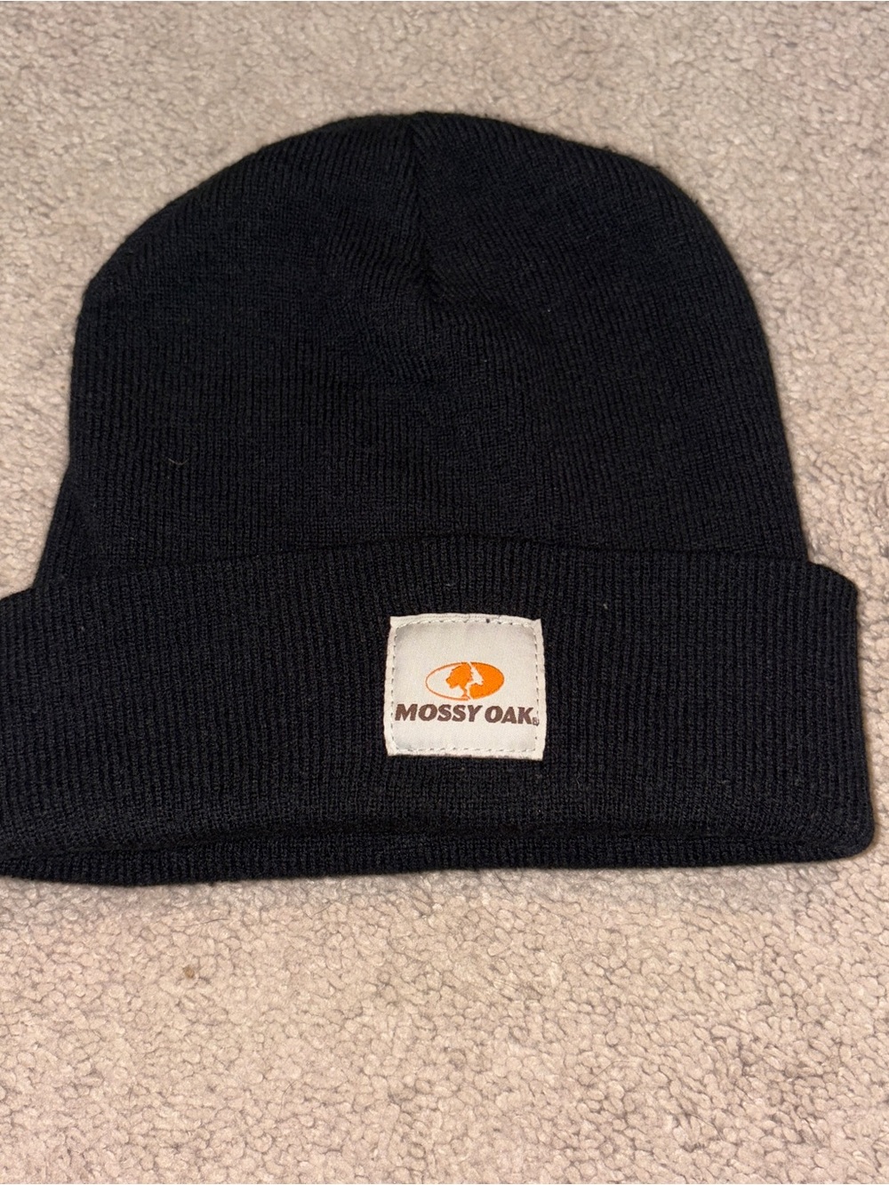 Men’s Mossy Oak Black Knit Cuffed Beanie with Logo Patch